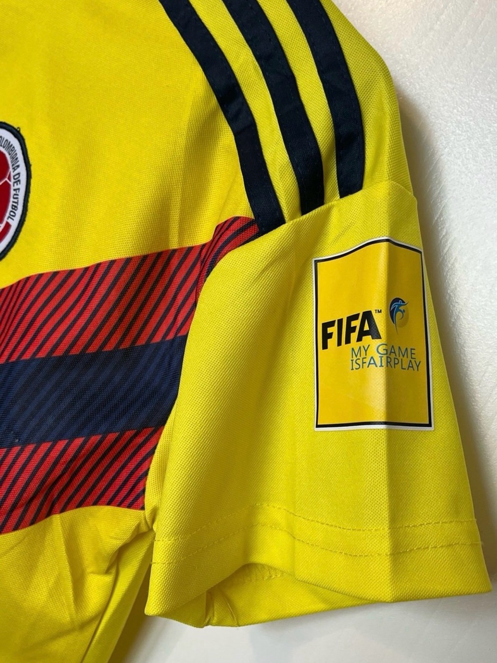Adidas Colombia Home Soccer Football Jersey 2018 World Cup Youth 13/14 - Picture 3 of 10